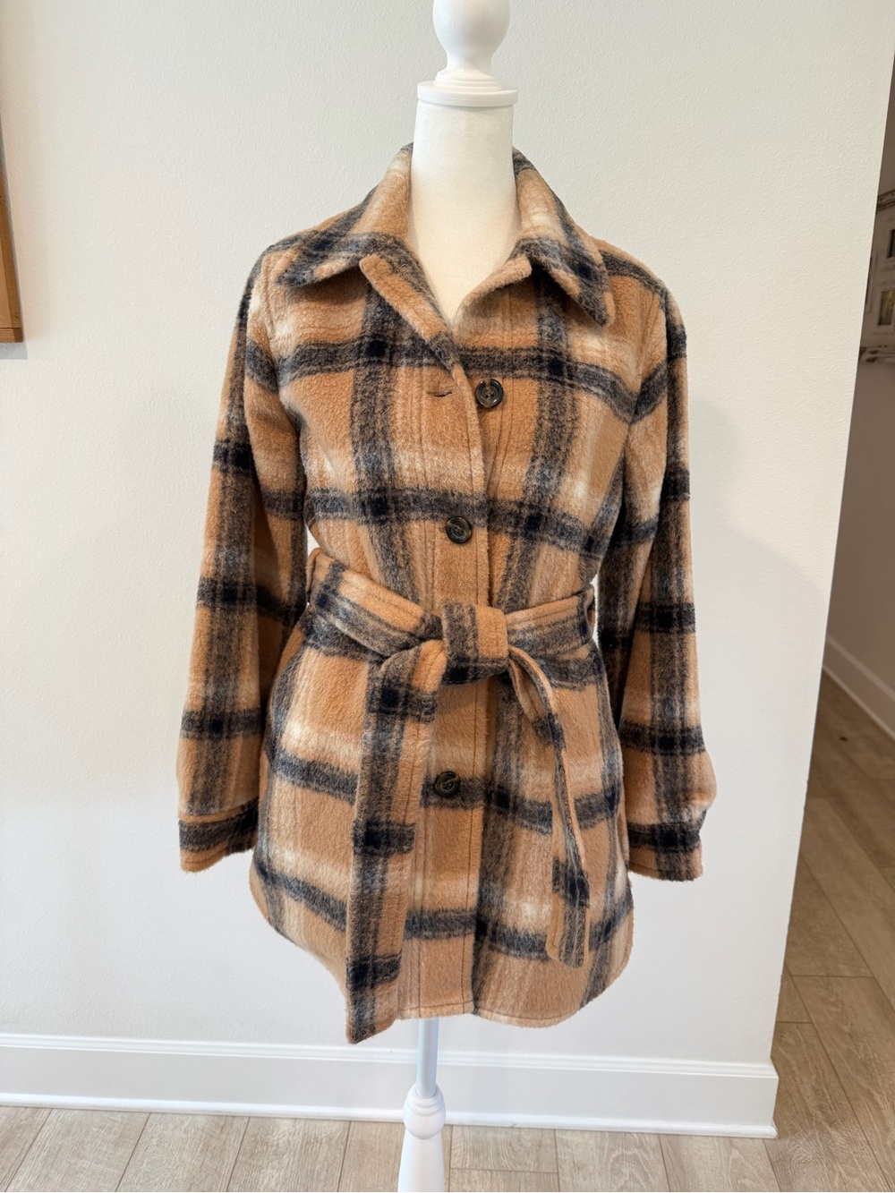 Ann Taylor Camel and Black Plaid Belted Trench Coat